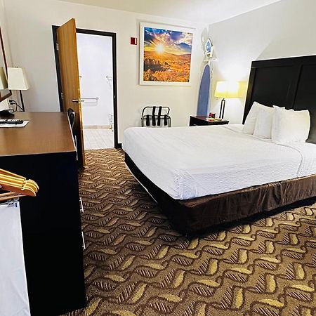 Days Inn By Wyndham North Platte Ngoại thất bức ảnh