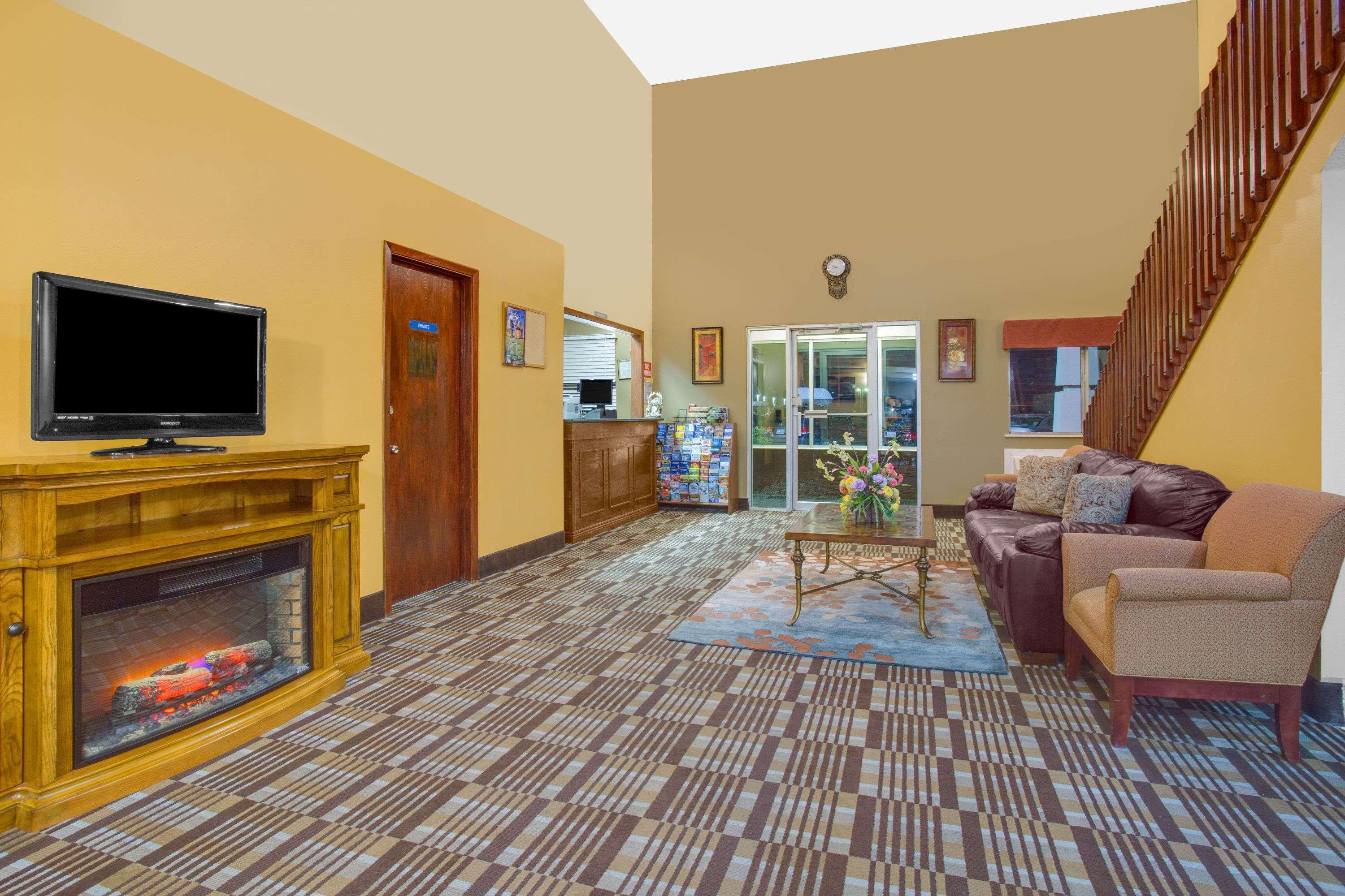 Days Inn By Wyndham North Platte Ngoại thất bức ảnh