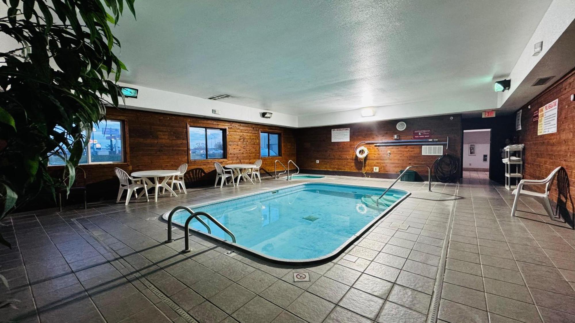 Days Inn By Wyndham North Platte Ngoại thất bức ảnh