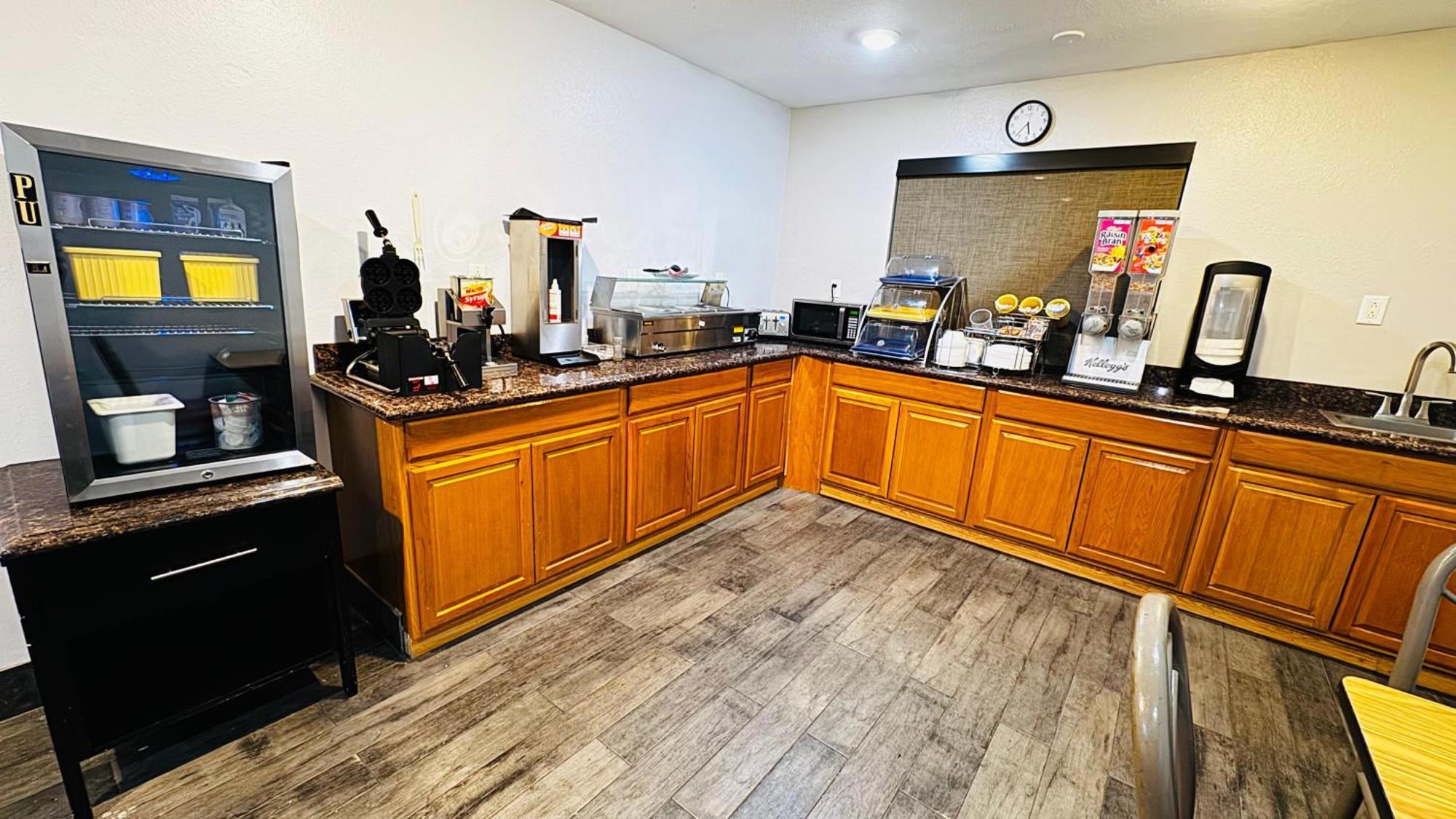 Days Inn By Wyndham North Platte Ngoại thất bức ảnh