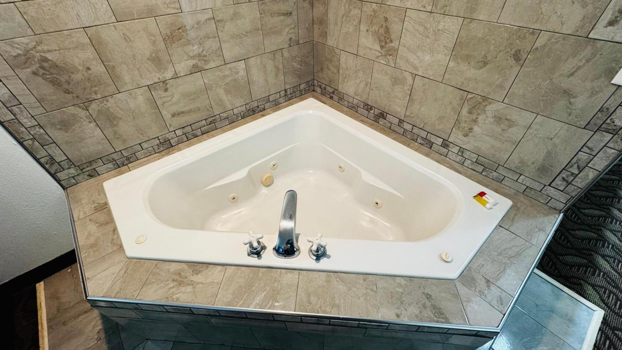 Days Inn By Wyndham North Platte Ngoại thất bức ảnh